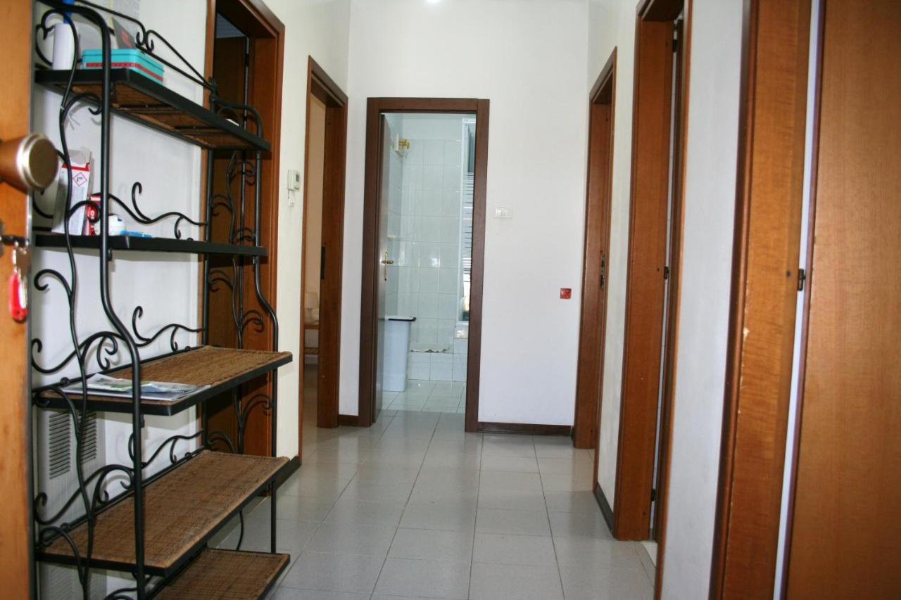 2 Bedrooms Appartement At Pescara 300 M Away From The Beach With Balcony And Wifi Ngoại thất bức ảnh