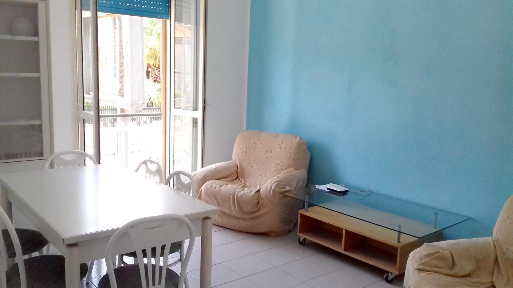 2 Bedrooms Appartement At Pescara 300 M Away From The Beach With Balcony And Wifi Ngoại thất bức ảnh